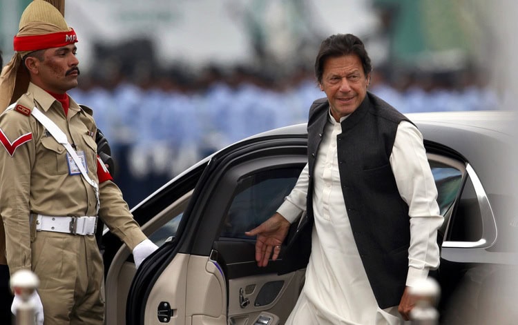 Imran govt admits obtaining $10 billion loan within over a year