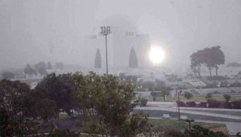 Mercury in Karachi to drop further next week