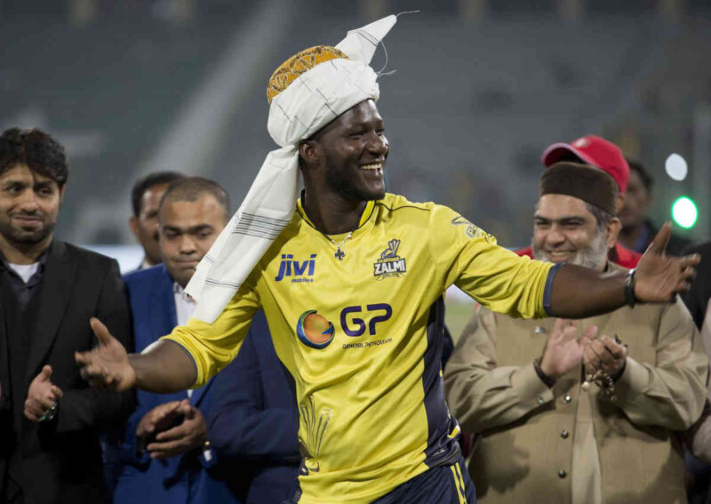 Sammy steps down as Peshawar Zalmi captain