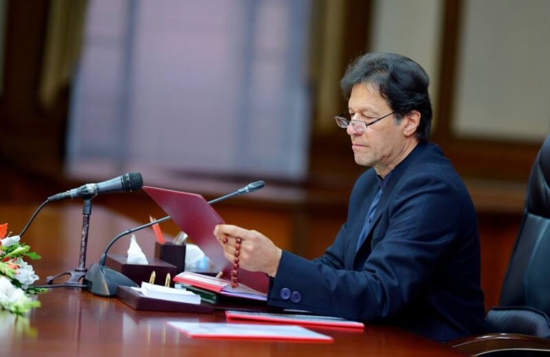 PM Imran urges TV writers’ to promote family values, national identity through dramas