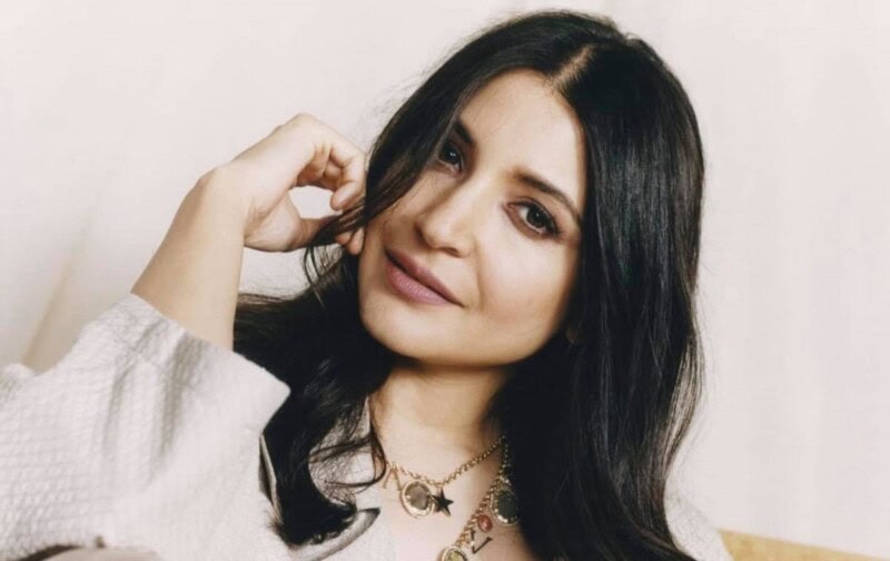 Anushka Sharma glows as she poses with her baby bump