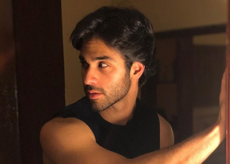 Ameer Gilani clears the air on his relationship status