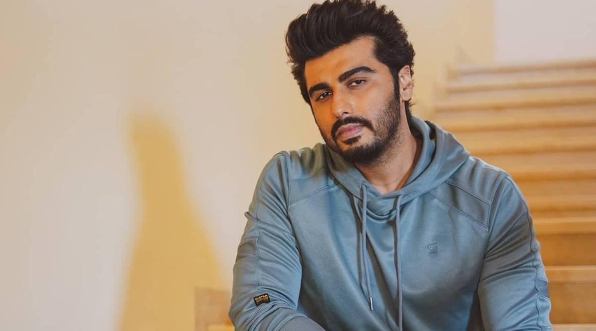Arjun Kapoor praises Pakistanis for offering help to India - The Current