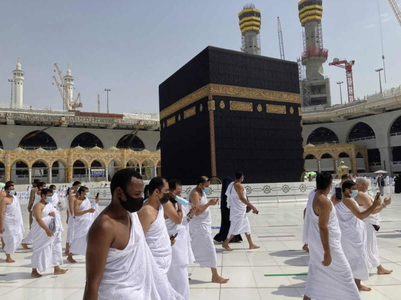 Pakistanis have to get booster shots in order to perform Umrah