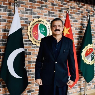 Lt Gen (r) Asim Saleem Bajwa