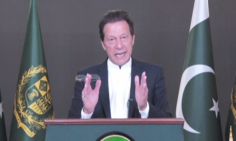 PM Khan says if Sharif and Zardari bring half the money they looted, he will slash prices of all food items by half