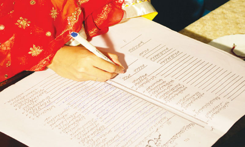 Second marriage of a woman without completing 'iddat' is not zina: LHC rules