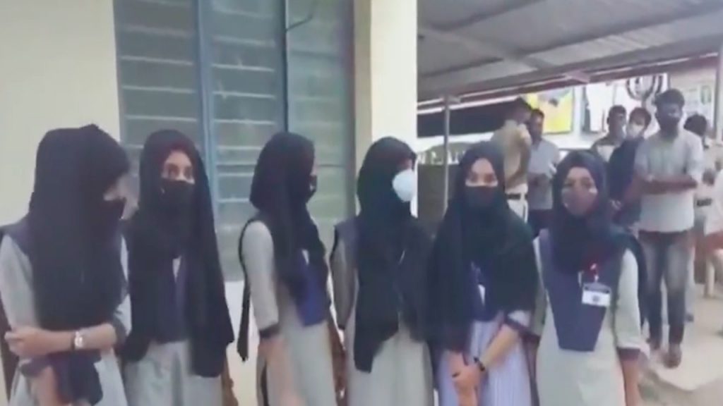 Six Muslim students wearing hijab banned from Indian college, forced to sign false statements