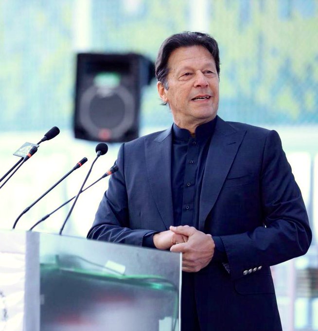 'Hamaray paas paisa ziada aya hai': PM Khan reveals reason for slashing petrol, diesel prices