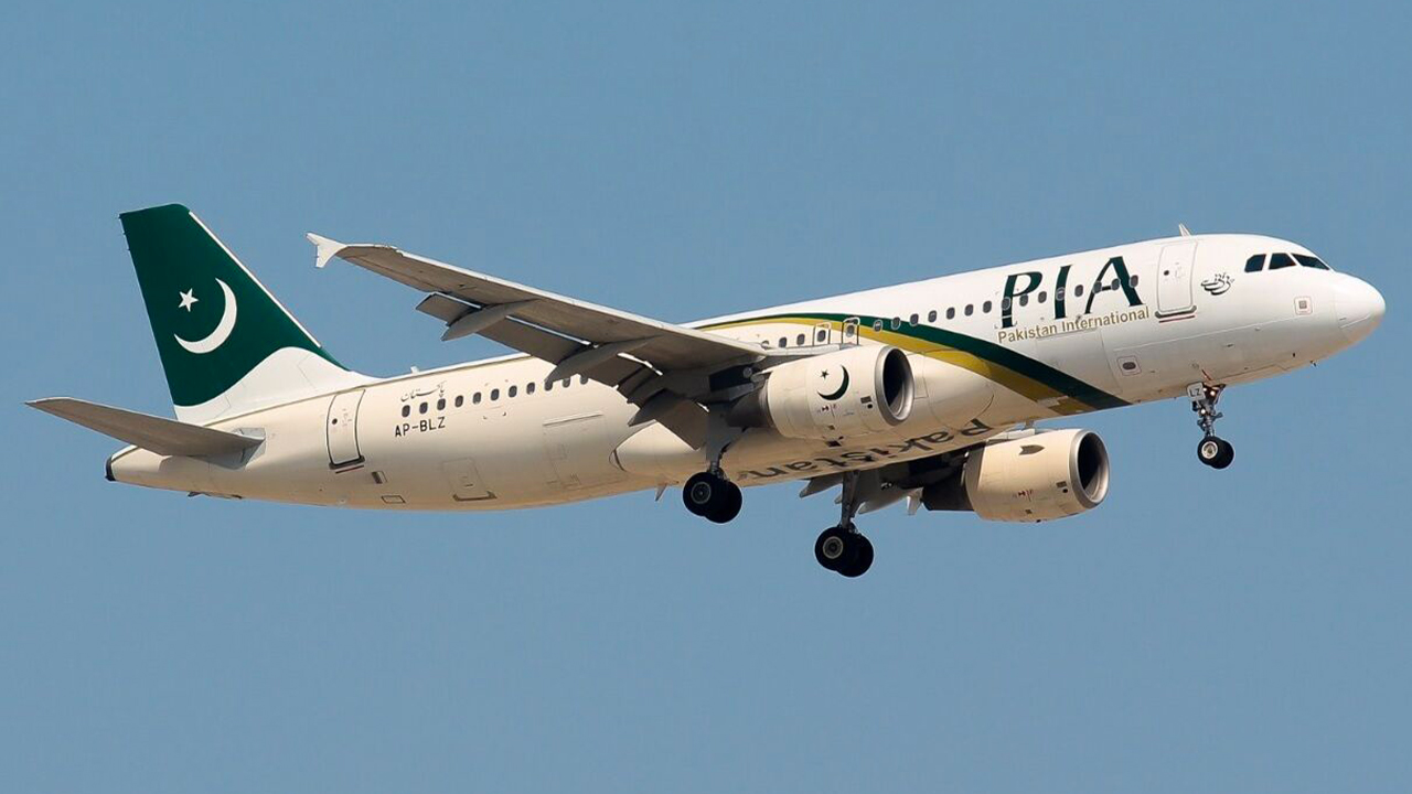 Financial turmoil threatens PIA: Flight cancellations surge, salaries delayed