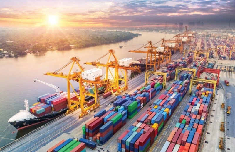 SBP asks banks to prioritise import of certain essential items to help businesses