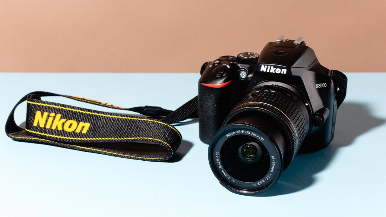 Nikon may stop making SLRs to focus on mirrorless models