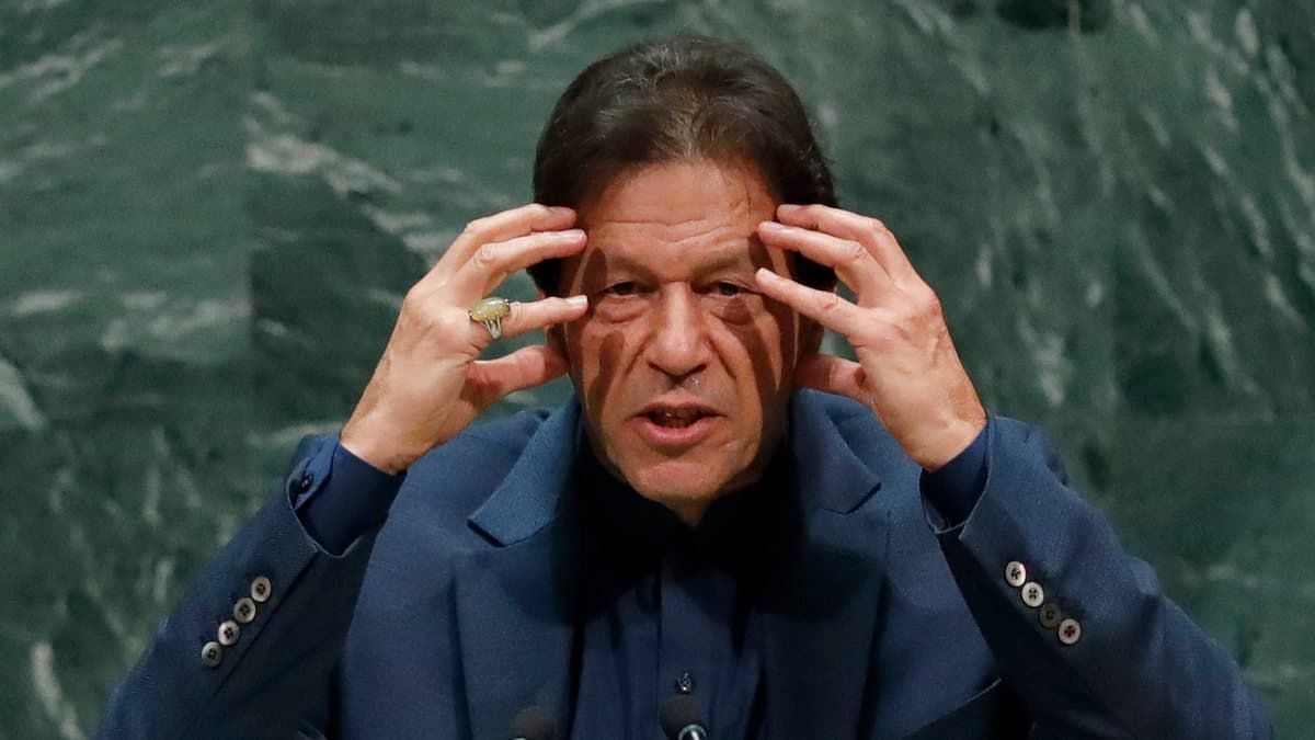 'Certified liar': Govt attacks Imran Khan, PTI defends