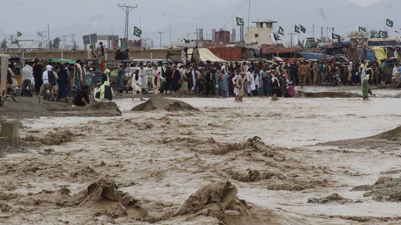 World Bank proposes $2 billion for flood-ravaged Pakistan