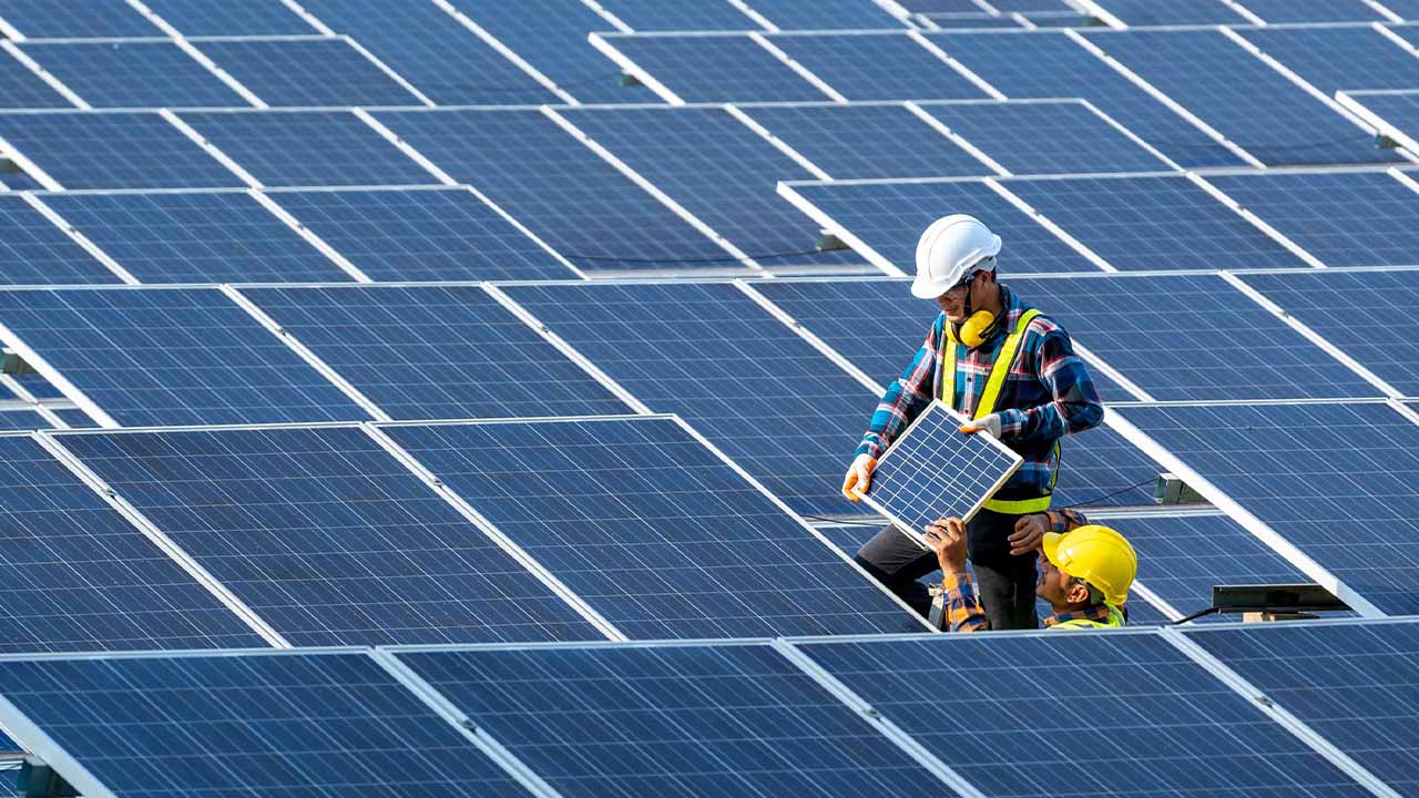 Govt not reducing solar net metering rate of Rs19 