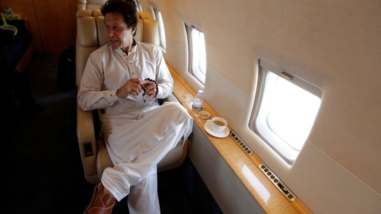 Imran Khan's plane escapes an accident