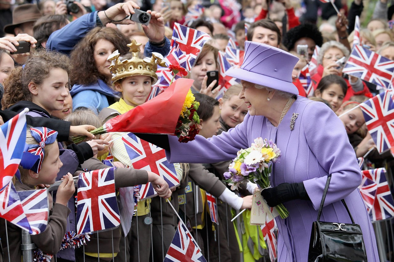 Queen Elizabeth: World leaders remember when they met her