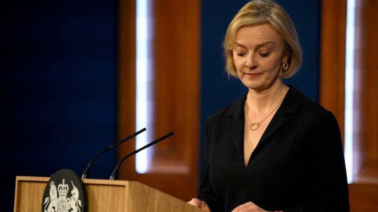 Lizz Truss resigns as UK prime minister