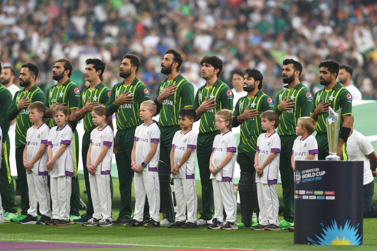'Couldn't be more proud of my pack': Twitter all praise for team Pakistan