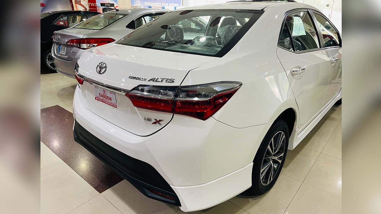 Toyota corolla prices