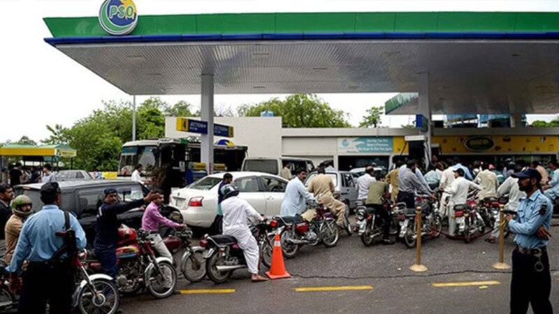 Petrol price likely to rise by Rs20 per litre in upcoming review