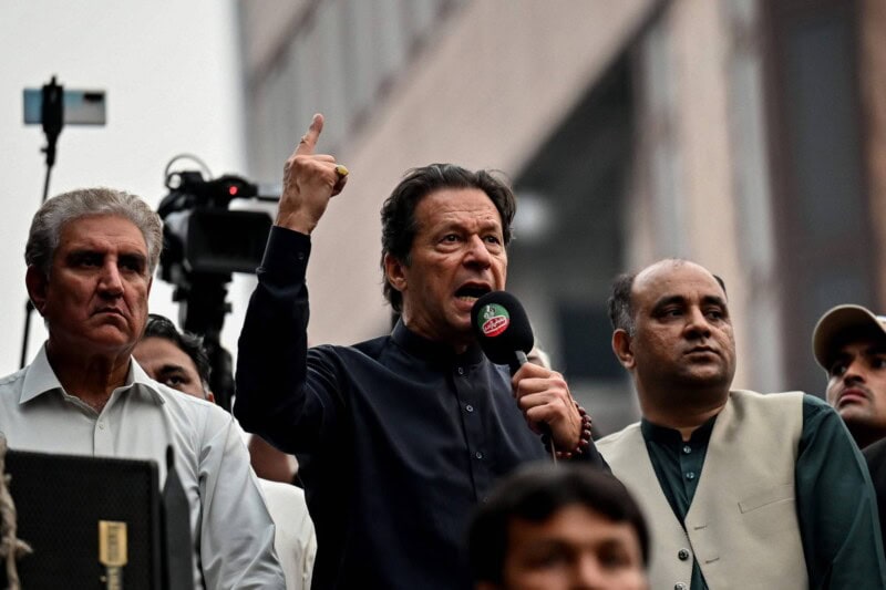 Imran Khan suspends Jail Bharo Tehreek, decides to prepare for elections