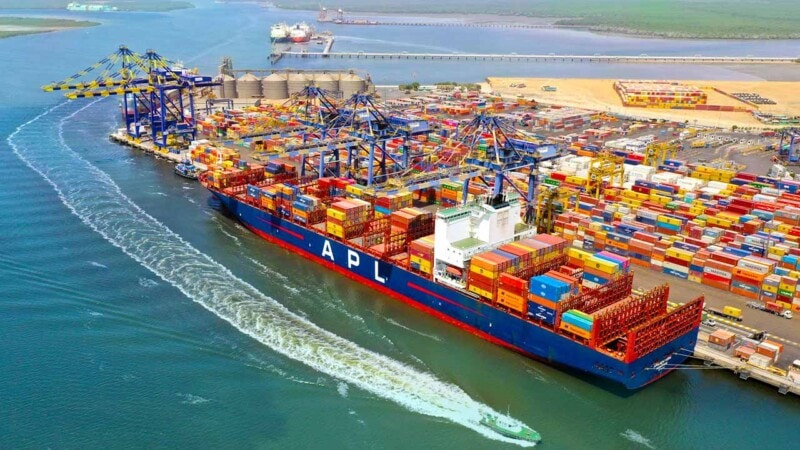 Cabinet Committee grants approval for UAE to build cargo terminal at Karachi Port