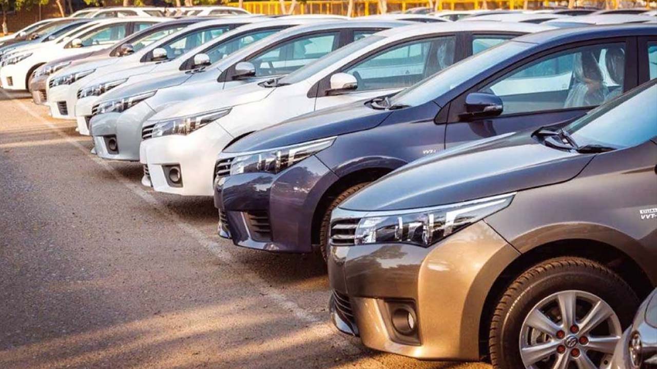 cars in Pakistan lineup
