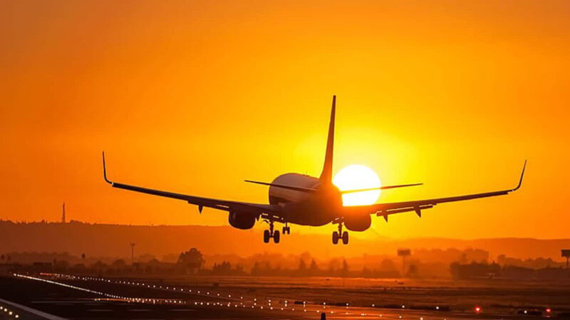 Pakistan raises plane ticket prices for foreign trips