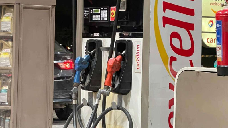 Petrol price increased by Rs2.73 to Rs275.62 per litre