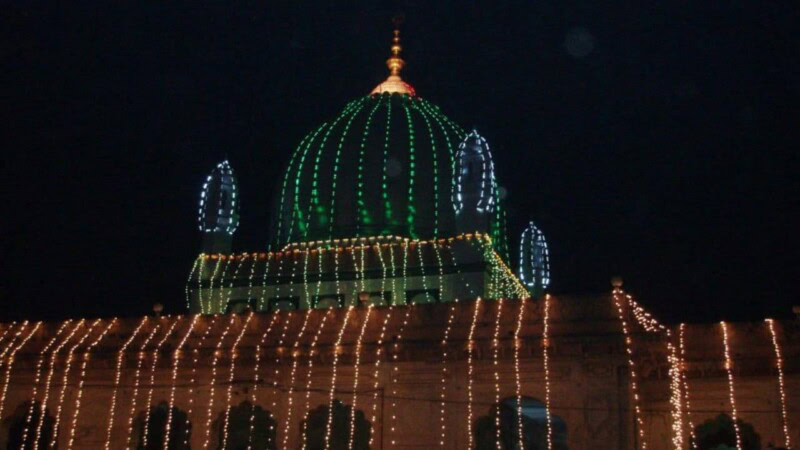 127 Pakistanis attended Urs of Mujadid Alf Sani in India