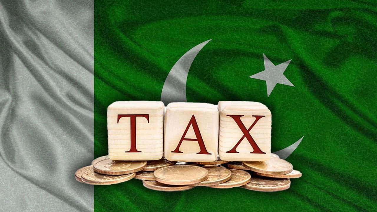 Pakistan seeks global assistance to overhaul tax system amidst significant drop in active taxpayers