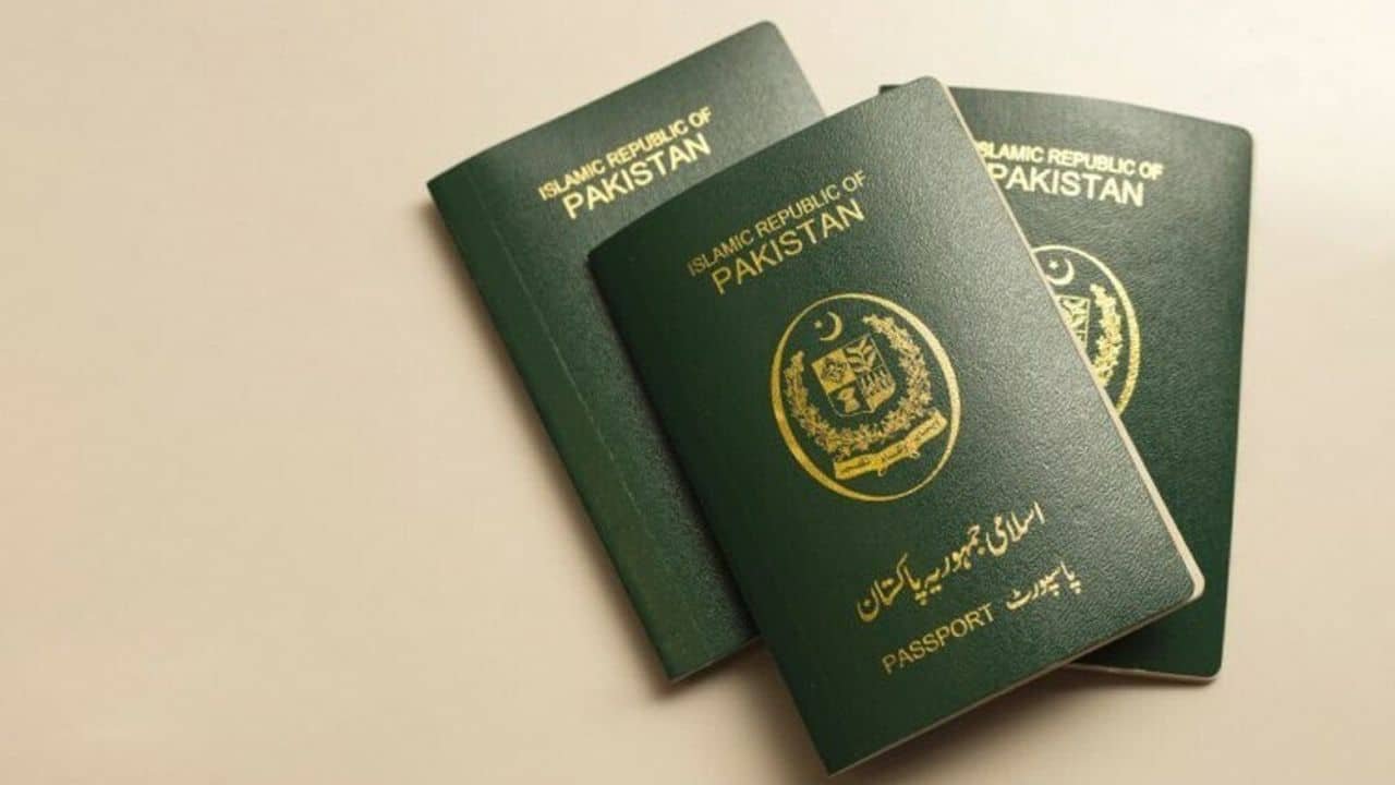 12,000 fake passports recovered from Afghans in Saudi Arabia