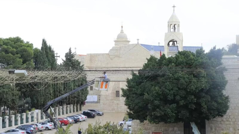 Bethlehem, birthplace of Jesus, removes Christmas decor ‘in solidarity’ with Gaza