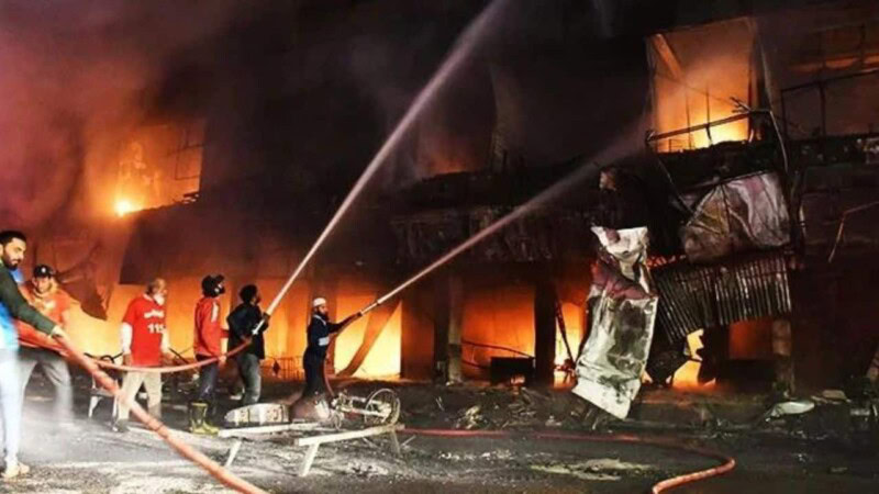 Another day, another fire; Blaze in Karachi’s Arshi mall claims three lives