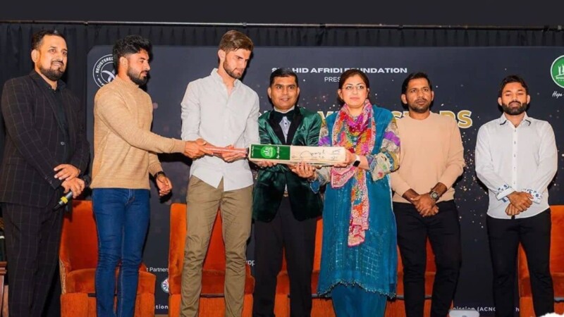 ‘Night with Stars’ by Shahid Afridi Foundation in Perth captivates everyone