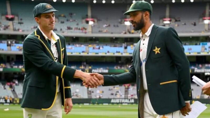 Melbourne Test: Match postponed due to rain