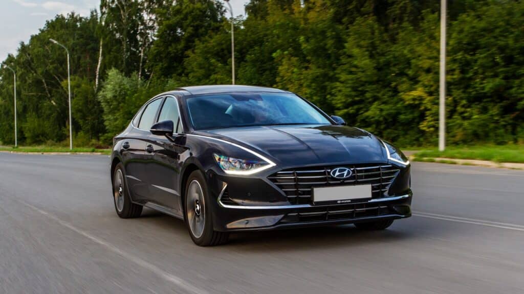 Black Hyundai Sonata: