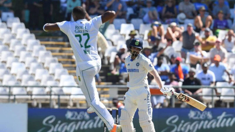 First time in history of Test cricket, 7 Players returned to pavilion with zero run