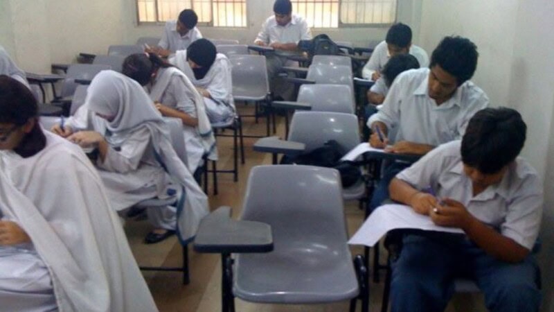Grades 9 and 10 to have fewer subjects