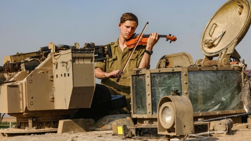 Israeli soldier blows up Gaza neighbourhood as gift for wife