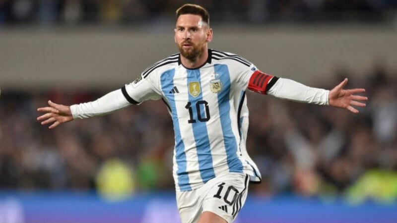 Lionel Messi wins FIFA Player of the Year award for record third time