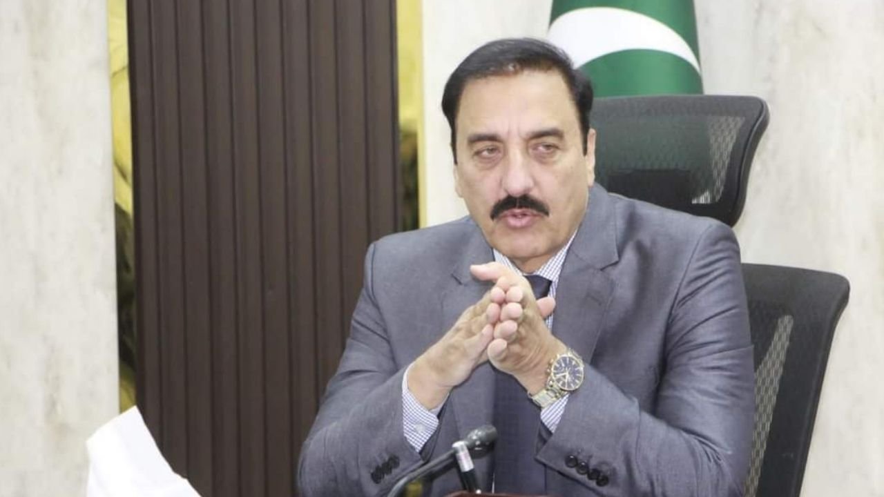Commissioner Rawalpindi claims serious rigging in elections, resigns from post