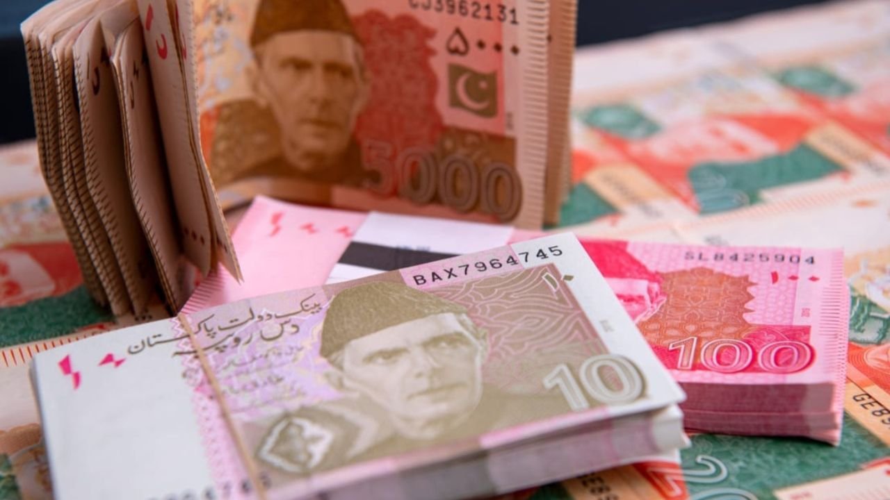 Plastic currency coming soon in Pakistan?