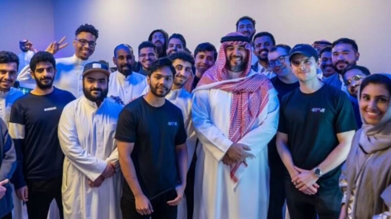 Pakistani Tekken star Arsalan Ash plays Tekken with Saudi prince