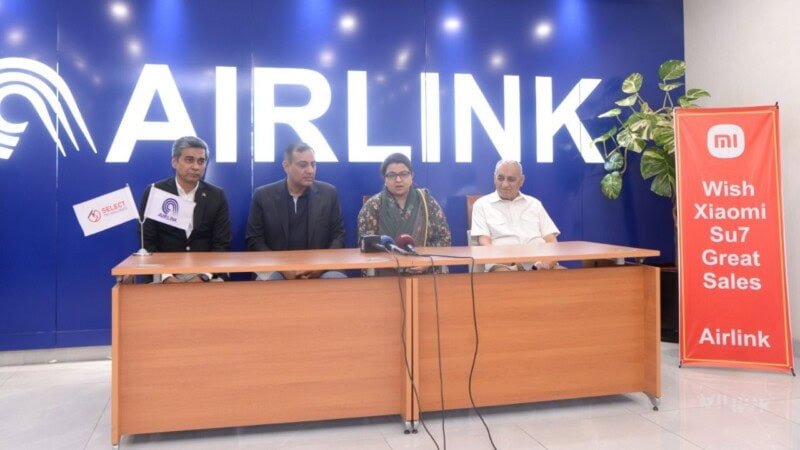 Minister of state for IT and Telecommunication Ms. Shaza Fatima Khawaja’s Visit to Airlink Communication’s state of the art smartphone manufacturing facility