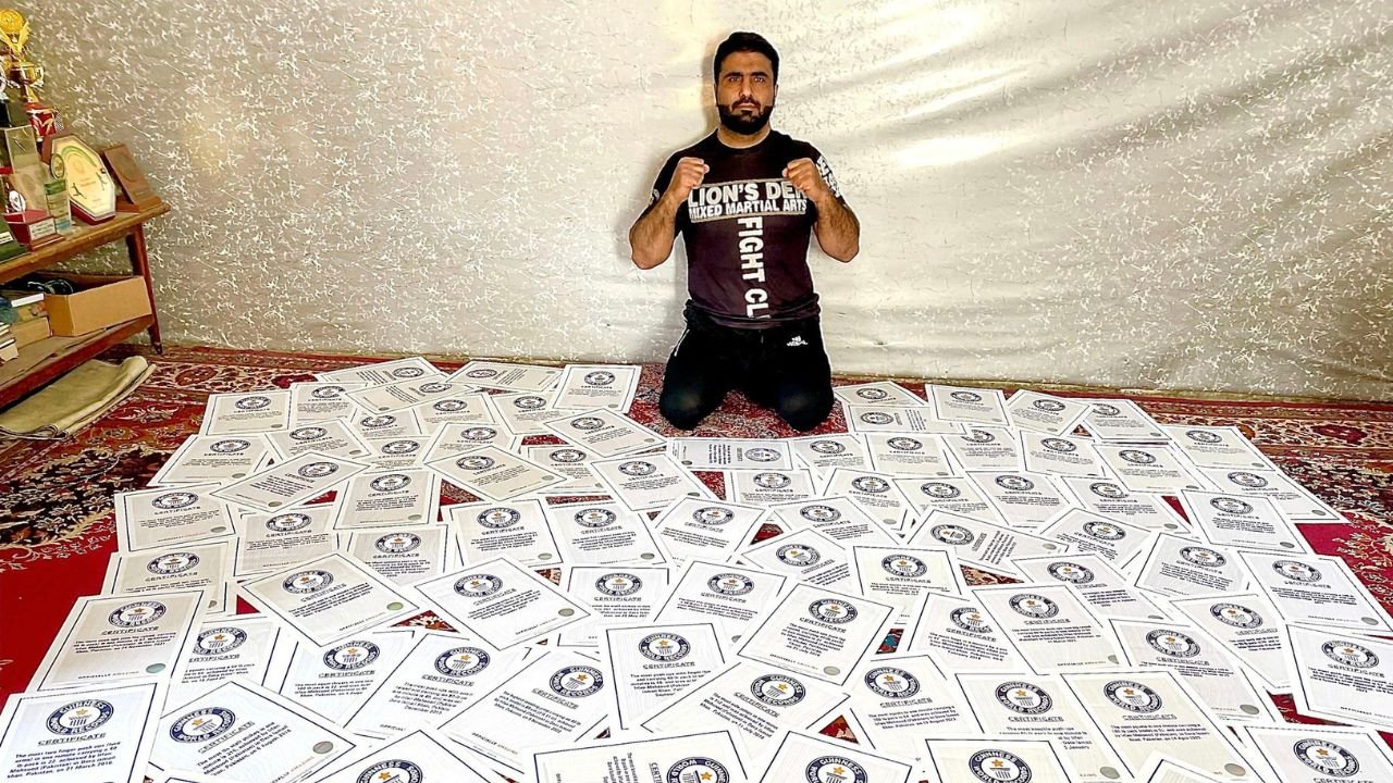 Only five lacs for century of Guinness World Records; Irfan Mehsood returns check