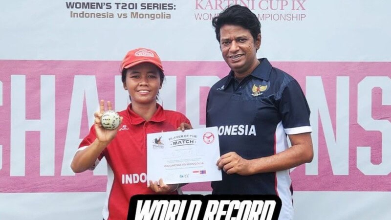 Seven wicket on debut without giving any runs; Indonesian female bowler makes world record