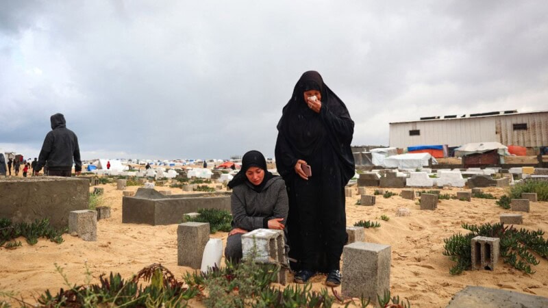 Gazans mark ‘saddest’ Eid with little to celebrate or eat