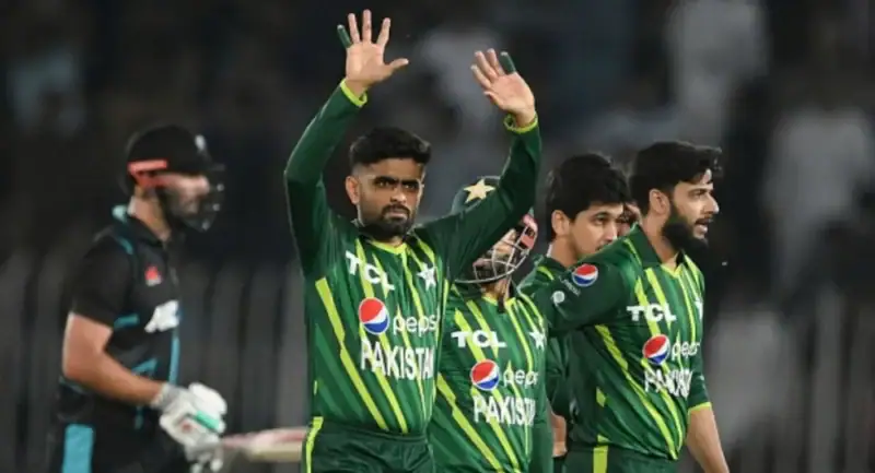 4th T20I: New Zealand defeats Pakistan by 4 runs